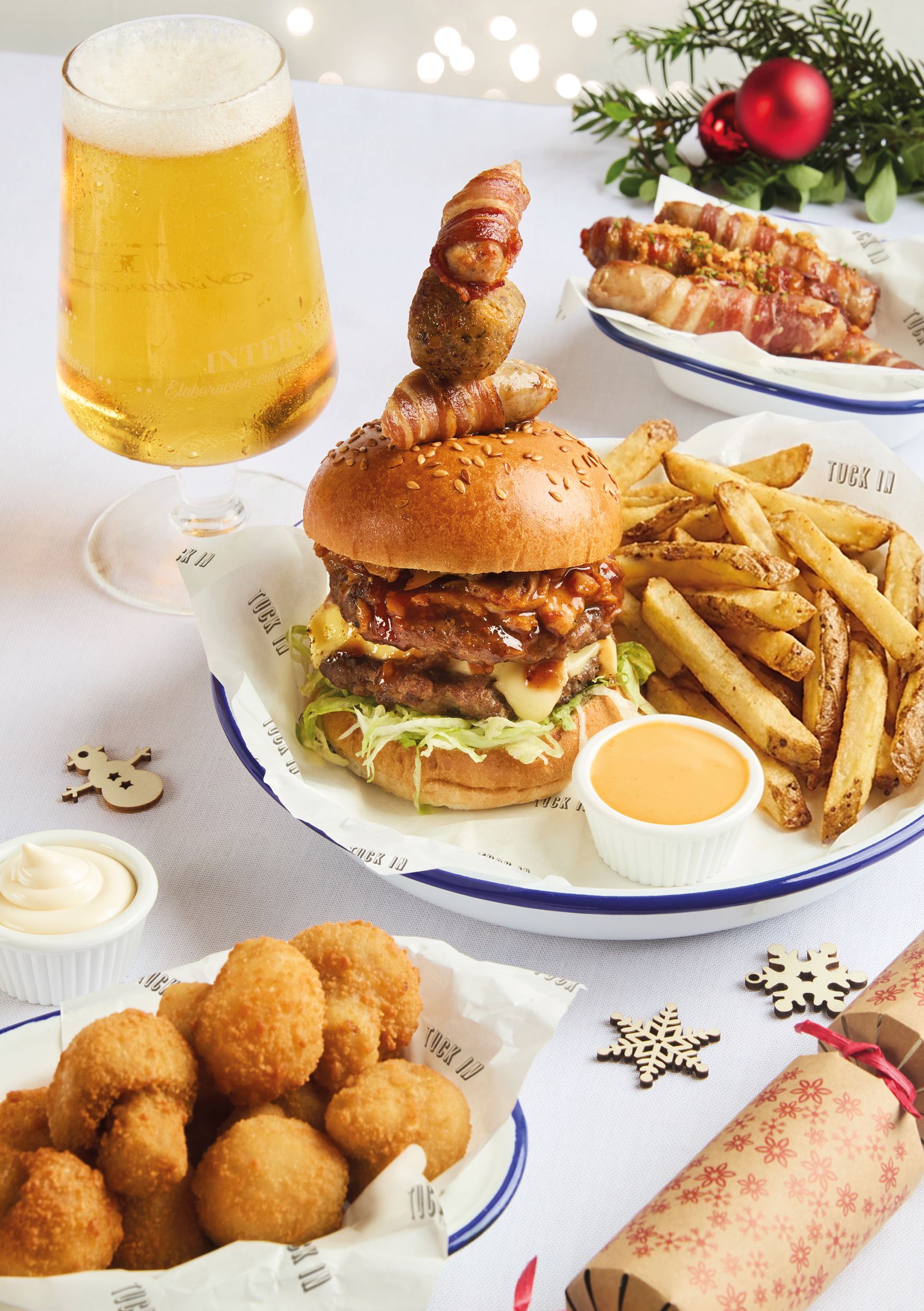 Festive Lunch & Dinner at The Apollo in Hull